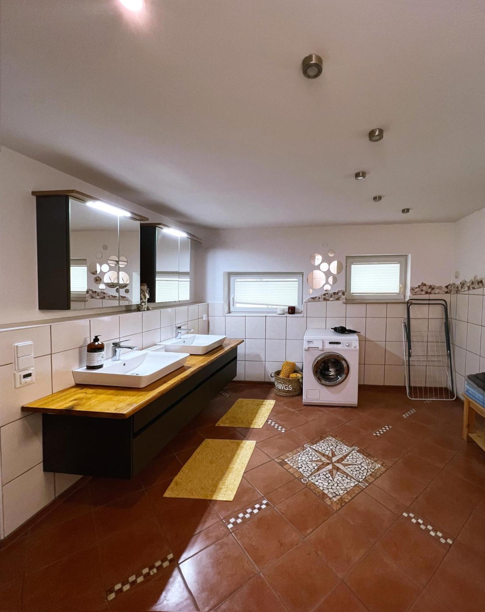 Haus Am Berzdorfer See - 3 Schlafzimmer - Ganzes Haus Zur Alleinnutzung - Terrasse - Hochwertige Ausstattung Görlitz Buitenkant foto